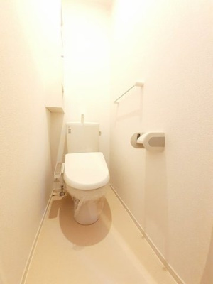 【トイレ】 | オーブリー柏原 | トイレです