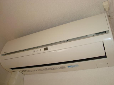 【設備】 | ロイヤルプレイス | エアコン