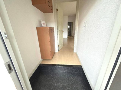 【玄関】 | マリンテラスＦ | 玄関