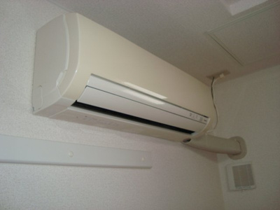【設備】 | プルニエ | エアコン