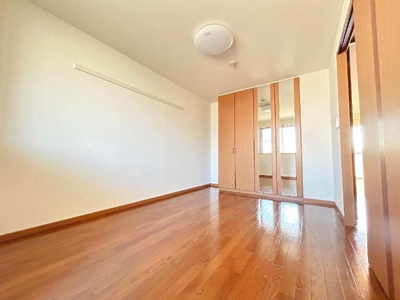 【内装】 | フラワー小林 | 洋室①