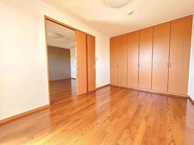 【内装】 | フラワー小林 | 洋室②