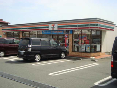 【周辺】 | サニーハウス南Ａ | セブンイレブン片宿店（コンビニエンスストアー）まで850ｍ