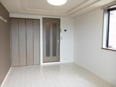 【内装】 | メルヘン21 | 洋室