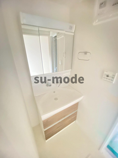 【洗面所】 | 仮称）芥川町4丁目PJ