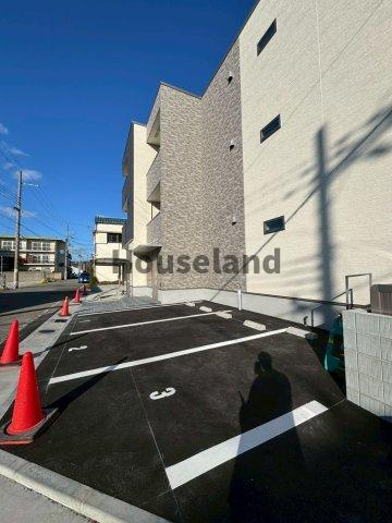 フジパレス北新金屋丁の駐車場