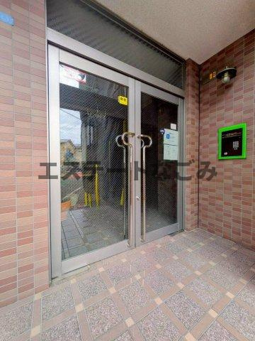 アークハイツ上永谷のエントランス