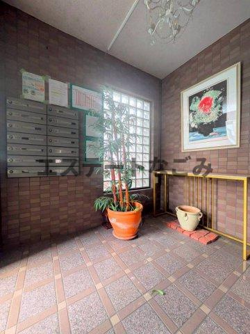 アークハイツ上永谷のロビー