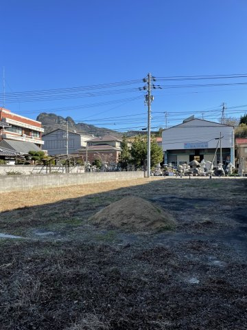 牟礼町牟礼　土地の外観