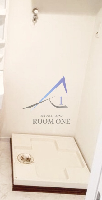 アビタシオン落合の設備|洗濯機置き場です。