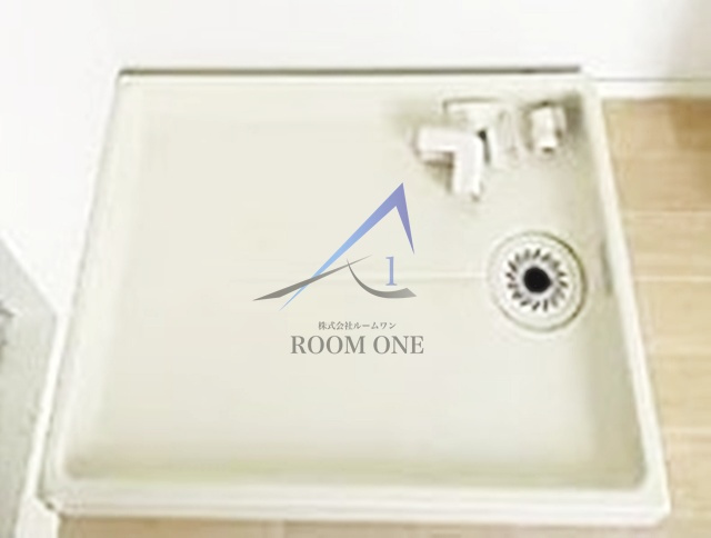 モンシャトー高円寺の設備|洗濯機置き場です。