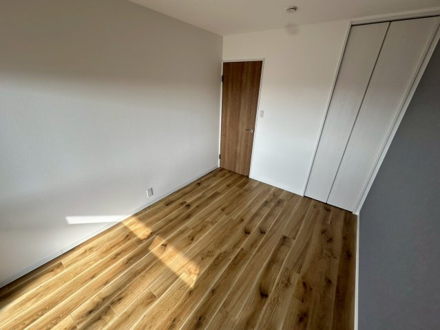 YKハイツ宮の上の内装