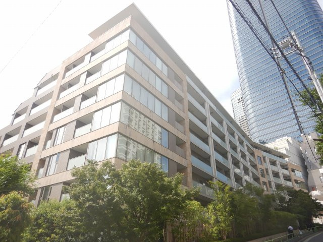 ブランズ麻布狸穴町の外観