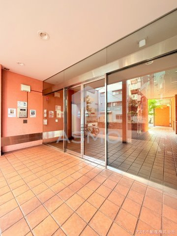 【エントランス】 | エレガンス川上