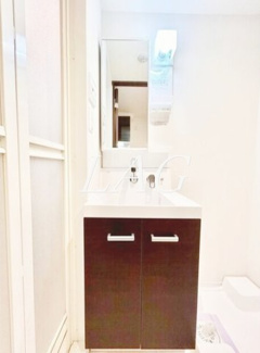 【洗面所】 | Ｓｋｙ　Ｎａｇａｔｓｕｔａ | 独立洗面台です。