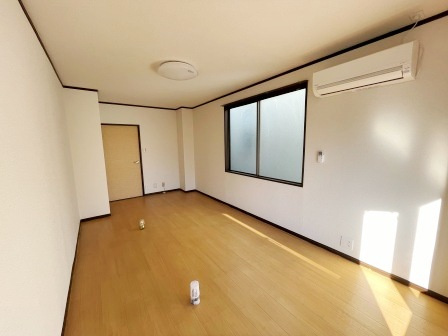 北区田端新町２丁目の賃貸マンションの居間・リビング