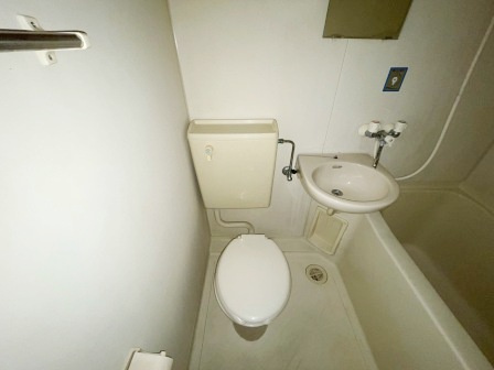 北区田端新町２丁目の賃貸マンションのトイレ