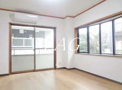 【寝室】 | ワタナベビル | 寝室です。