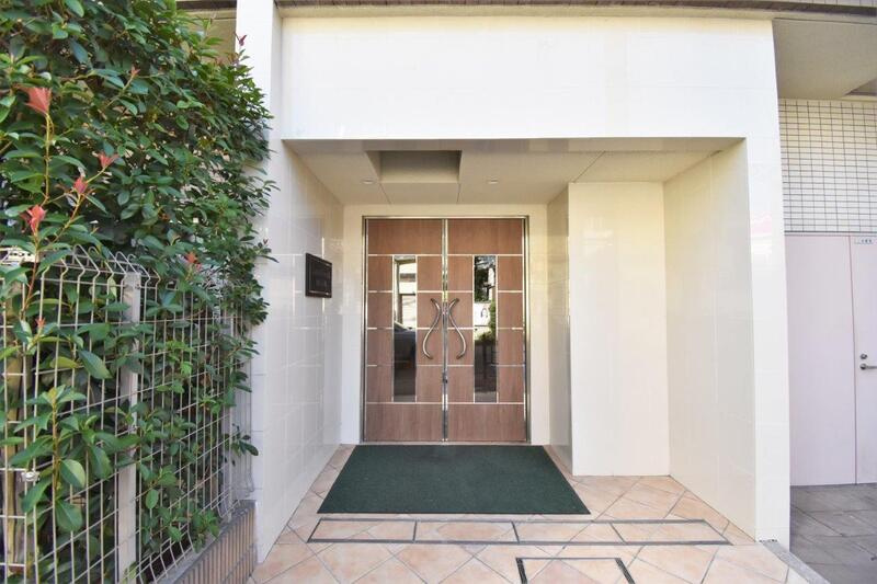 アリーチェ練馬北町のエントランス