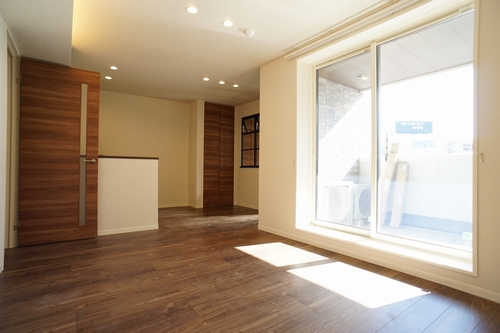 Purple7 西葛西の居間・リビング