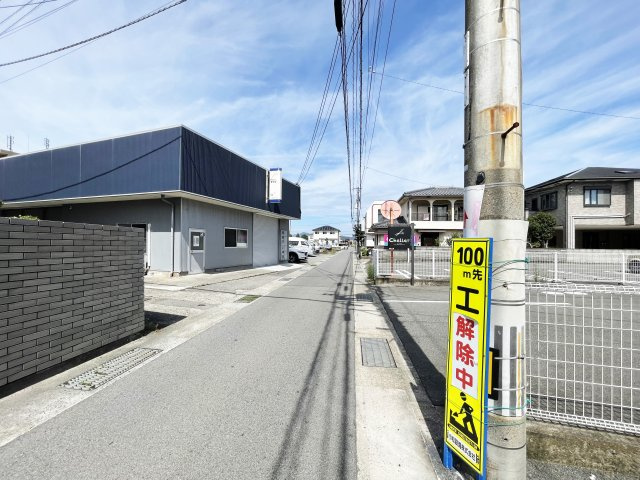 ガーデニアナナの周辺