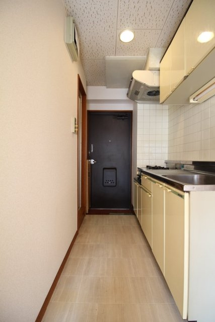 アーク境南町の玄関