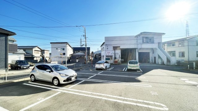 シエルコートの駐車場