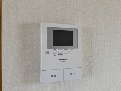 【セキュリティ】 | プラサート ハウス1 | ※別部屋の参考写真です