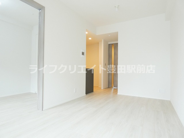 【居間・リビング】 | センチュリー八王子ルミエール | ※同建設会社施工済み物件の写真です。（イメージ）