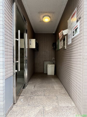 【エントランス】 | トレヴィの泉