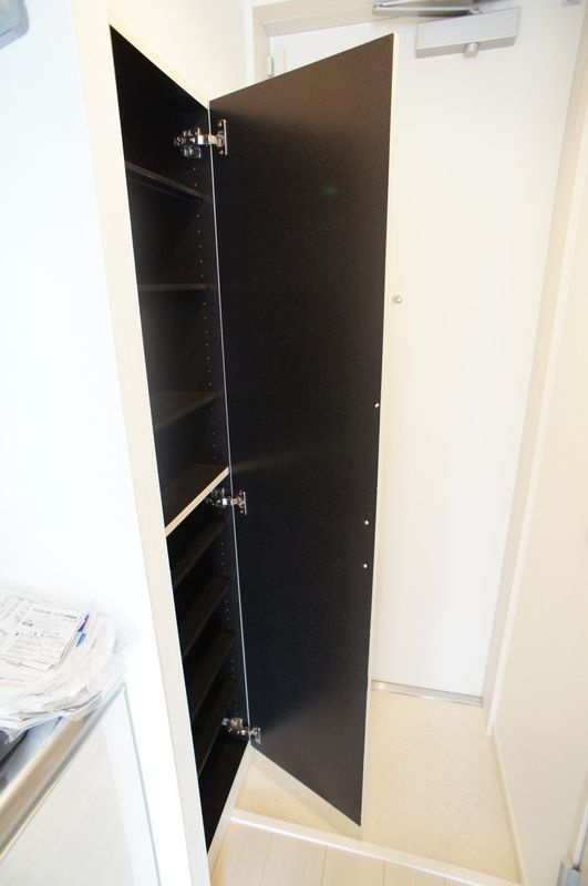 リブリ・フォンターナの収納