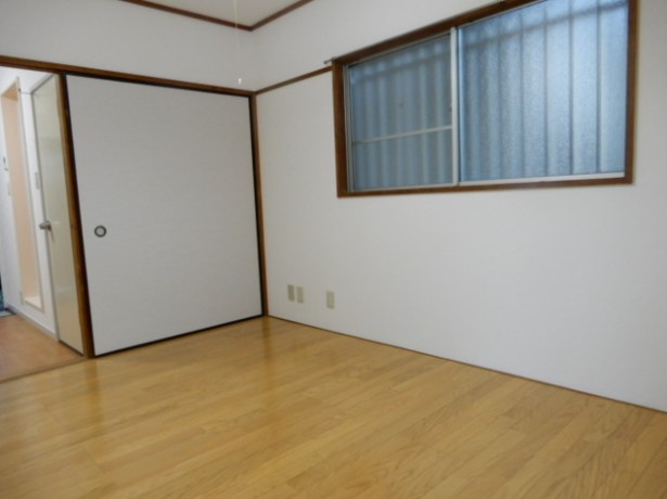 【寝室】