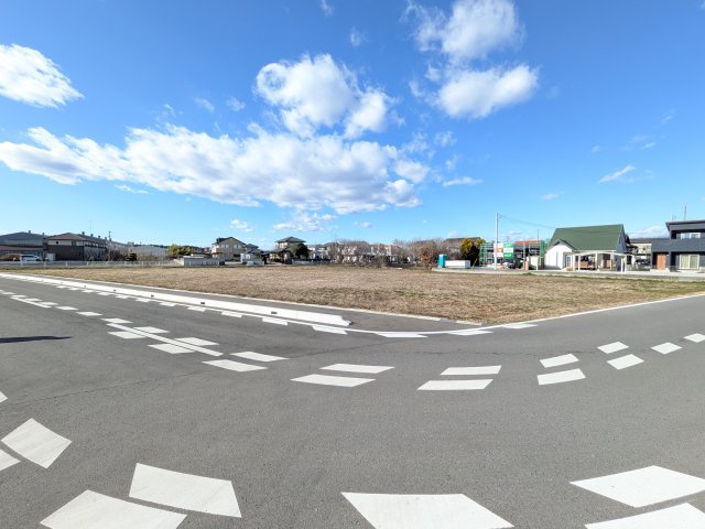 茨城町前田第6　全14区画　分譲宅地　建築条件なしの前面道路含む現地写真