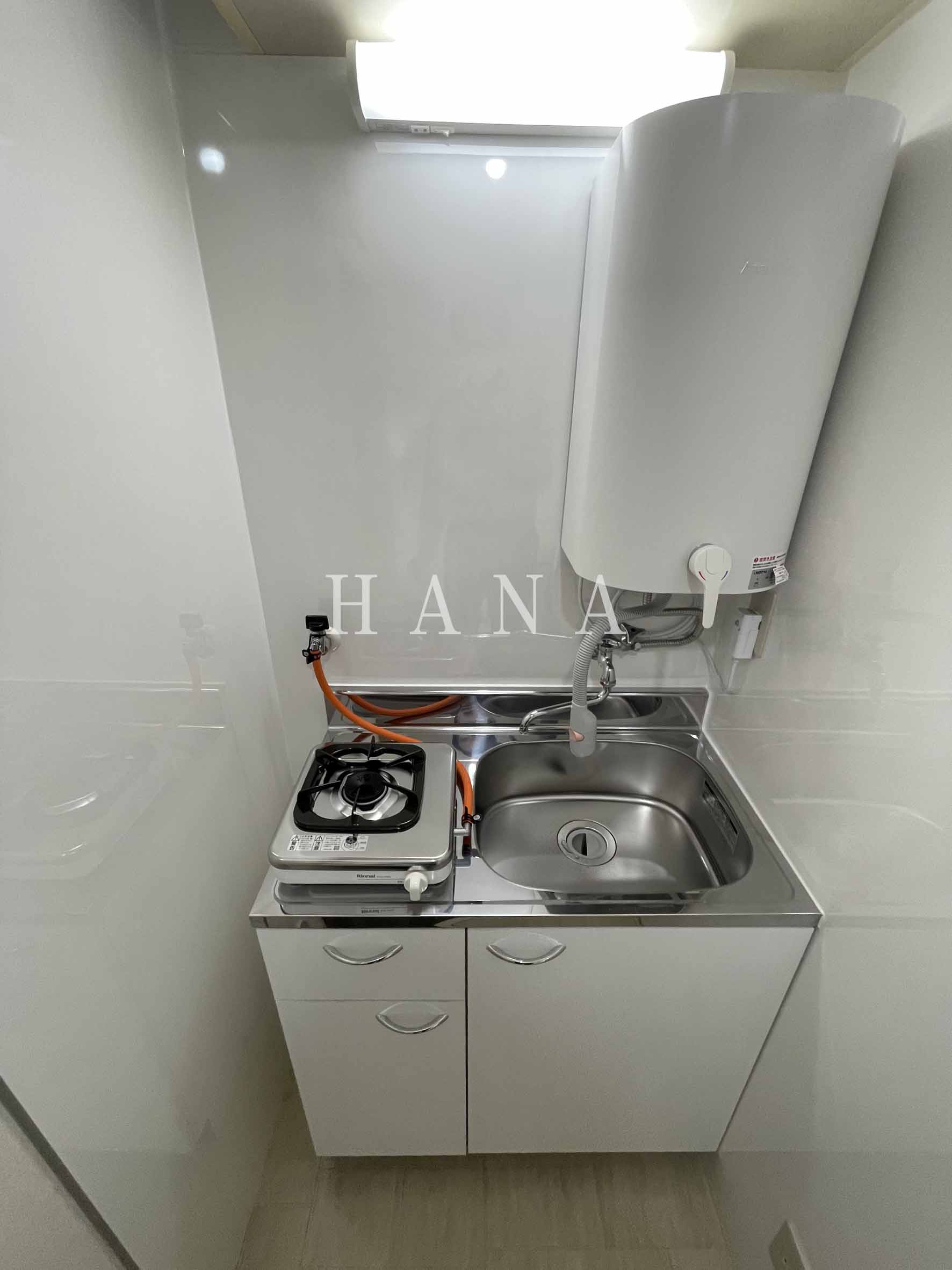 ソレムニス行徳のキッチン