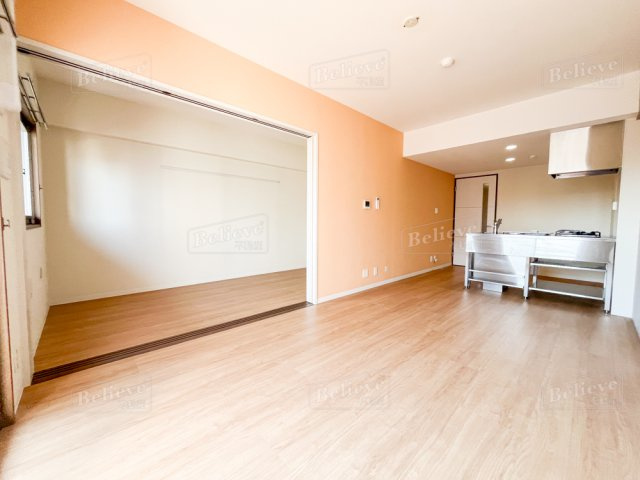 ボスコ ボブ ビルディングの居間・リビング|広いリビングです☆