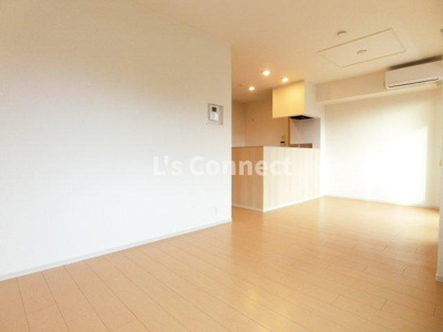 【居間・リビング】 | カーサピアッツァⅡ | １３．３帖のＬＤＫ。