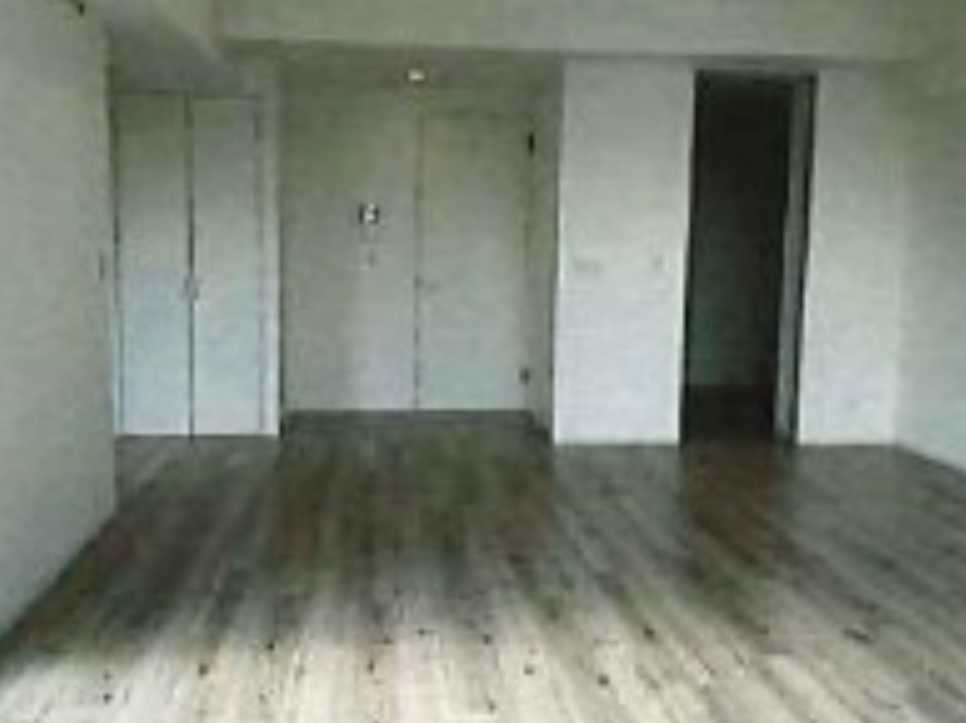 リテラス三軒茶屋　ペット相談可　敷金0礼金0　オートロックの居間・リビング