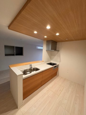 【キッチン】 | FIRST　TOWN尾張旭市第1城山町城山全2棟【仲介手数料無料　城山小　旭中】 | 今すぐのご案内可能です！→  0120-336-922　までお気軽にお問い合わせください。