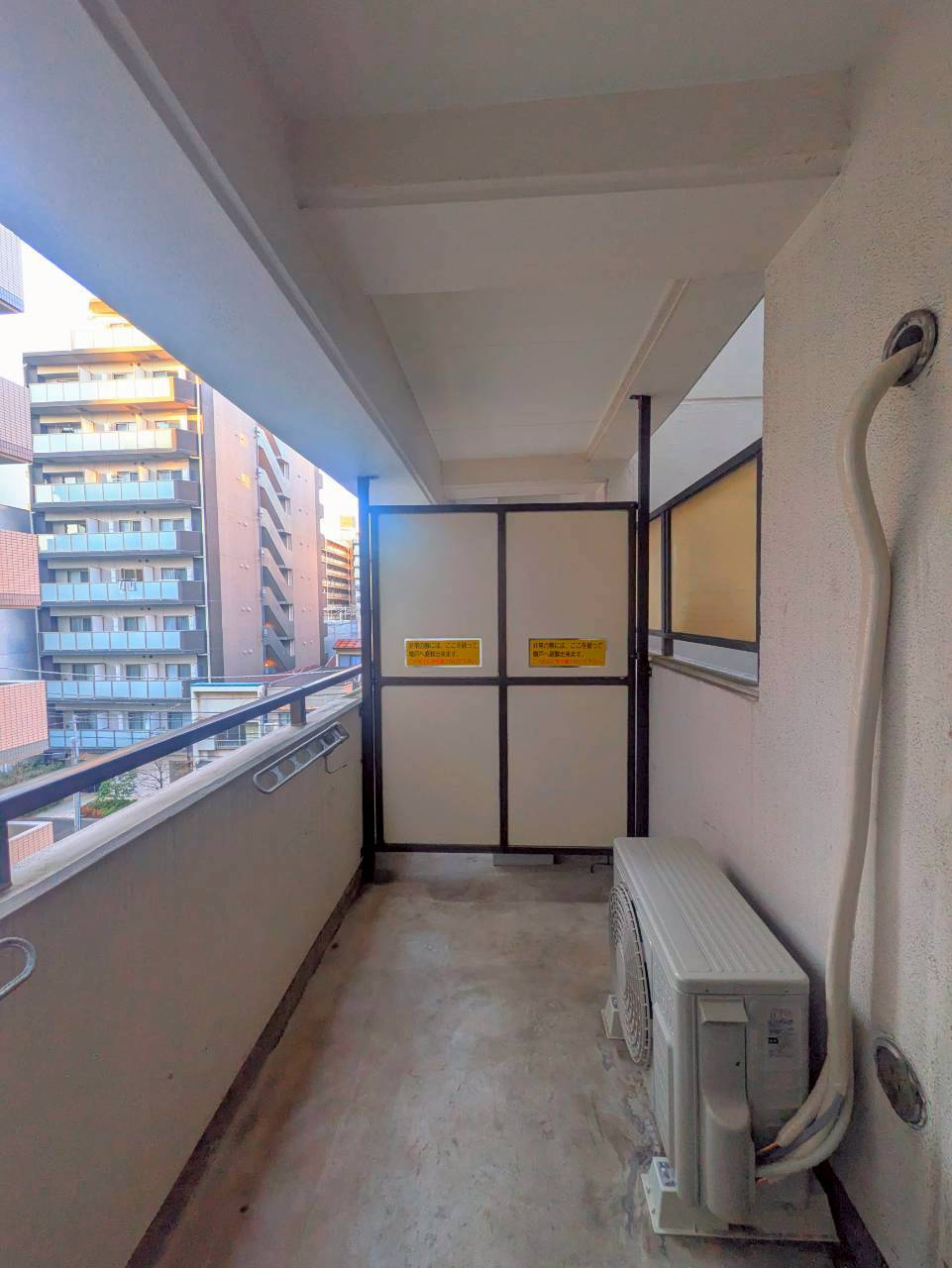 横浜コスタセイスのバルコニー