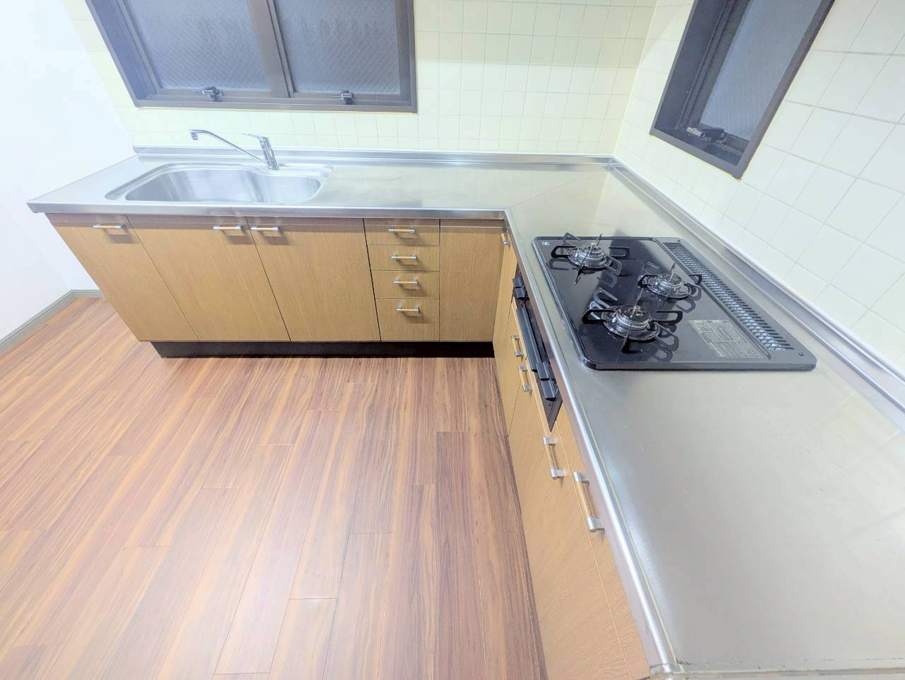 横浜コスタセイスのキッチン