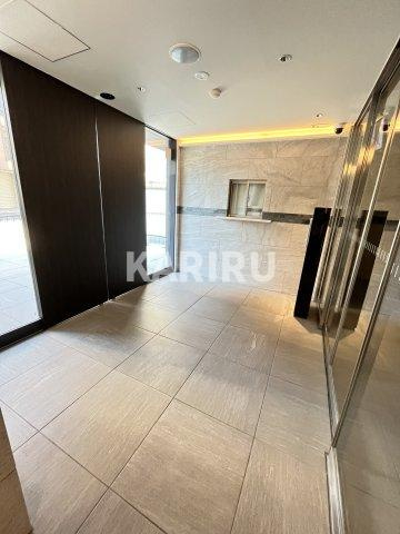 エスリード大阪城テラスのロビー