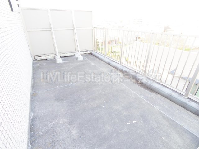 国分寺市本多５丁目の賃貸マンションのバルコニー