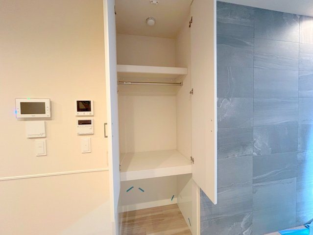 エルズプラス高円寺南の収納|下部はペットトイレスペースです