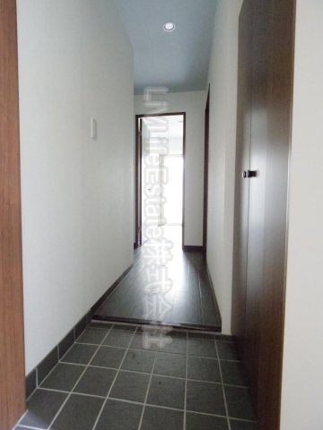 グランドソレイユⅧの玄関