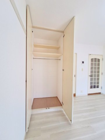 ピアー中野の収納|たくさん入るクローゼット収納