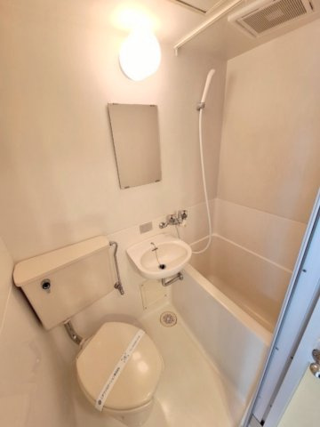 ピアー中野の浴室|機能的なユニットバス