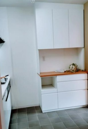 【中古マンション】かわつるグリーンタウン新鶴の収納|カップボード付きです