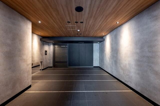 レジディア浅草橋のエントランス