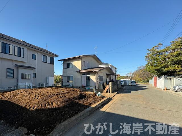 茅ヶ崎市行谷　売地の前面道路含む現地写真| 現地外観