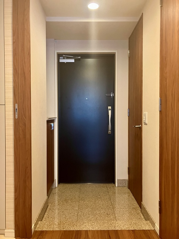 パークシティ柏の葉キャンパス二番街ミッドタワーＤ棟の玄関